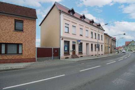 Haus zum Kaufen in Jerichow 255.000 € 251 m² 10 zimmer