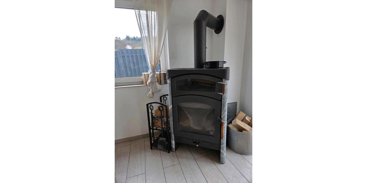 Etagenwohnung Bad Neuenahr-Ahrweiler Ahrweiler - 6 Zimmer, 160 m&sup2;, 1.700&euro; | Angebot:25978904