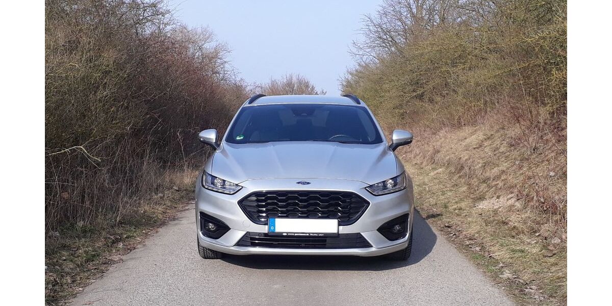Ford Mondeo 48.000 km 21.800 &euro; Sarstedt 31157