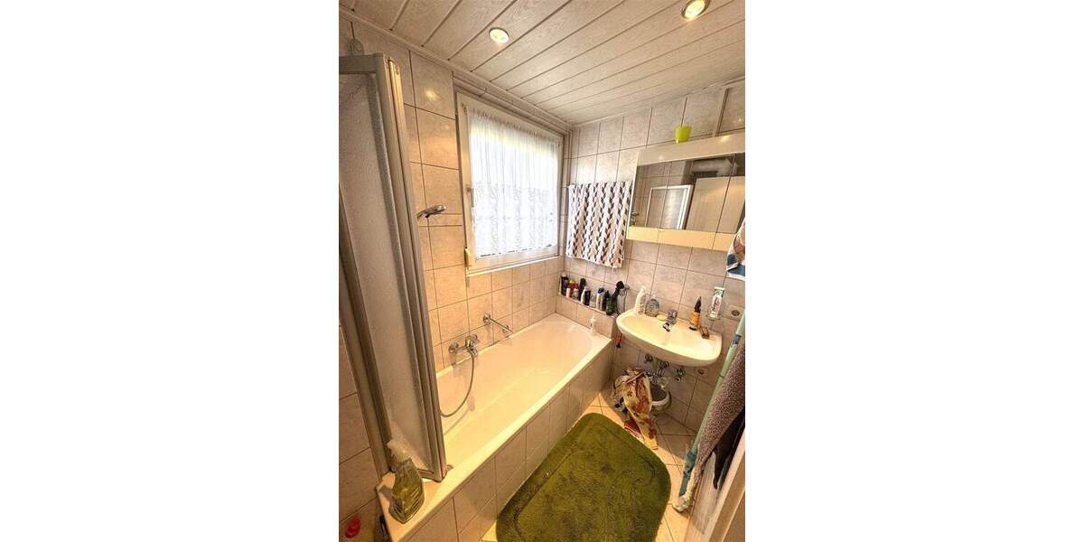 Einfamilienhaus Leutershausen - 4 Zimmer, 75 m&sup2;, 169.000&euro; | Angebot:25819123