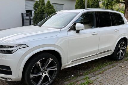 Volvo XC90 161.000 km 31.000 &euro; Nauheim 64569