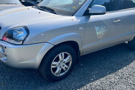Hyundai TUCSON 155.600 km 2.150 &euro; Neuensalz - Mechelgrün 08541