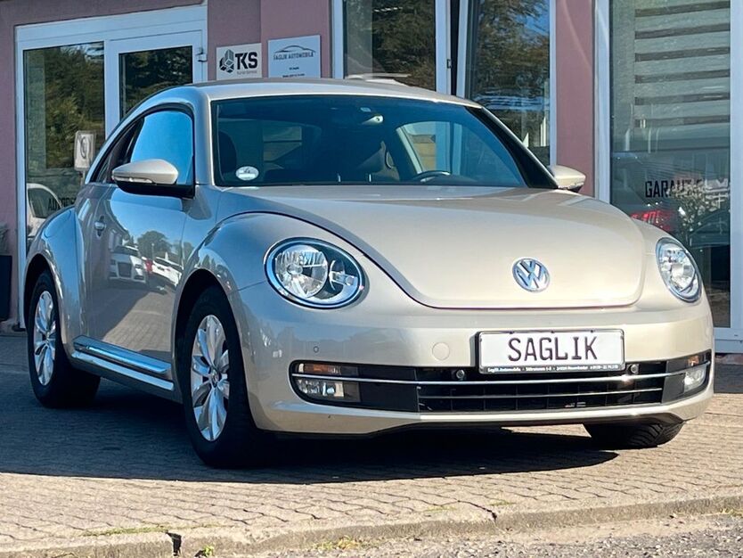 VW Beetle 141.321 km 7.900 € Neumünster 24539