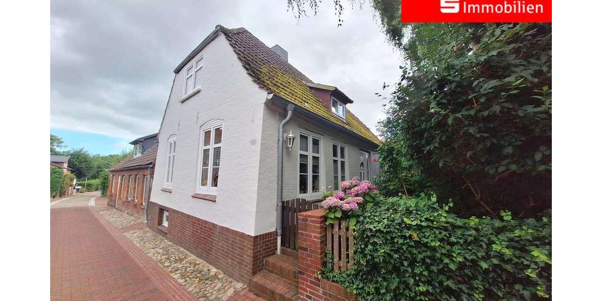 Einfamilienhaus Meldorf - 5 Zimmer, 100 m&sup2;, 187.500&euro; | Angebot:27261990