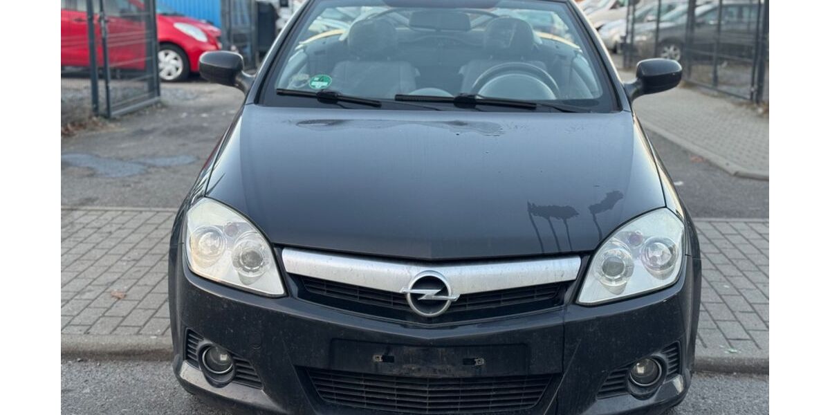 Opel Tigra 139.556 km 3.490 &euro; Wildau 15745