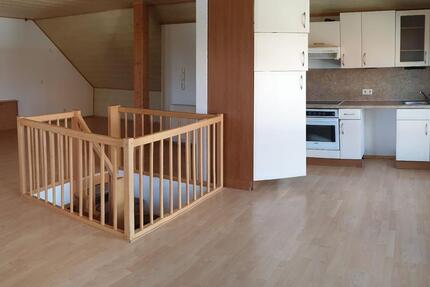 Helle 3,5 Zimmer-Wohnung in Watzendorf zu vermieten 3.5 zimmer