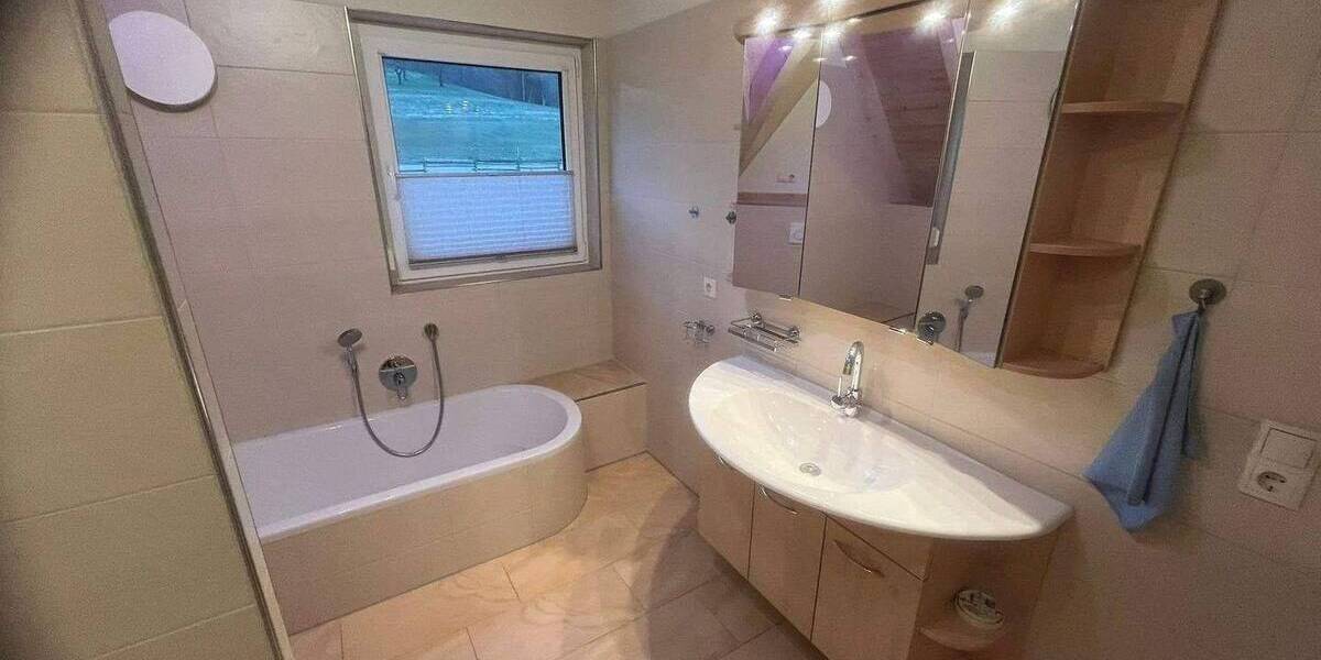 Etagenwohnung Eggolsheim Götzendorf - 3 Zimmer, 139 m&sup2;, 349.200&euro; | Angebot:26879252