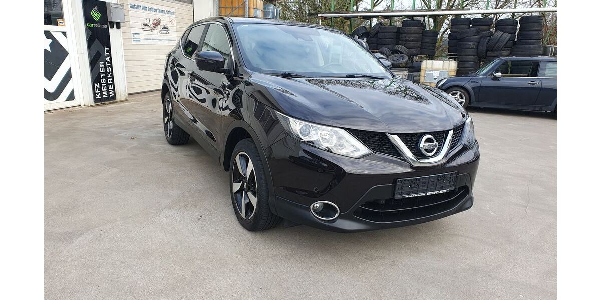 Nissan Qashqai 142.652 km 12.000 &euro; Husum 25813