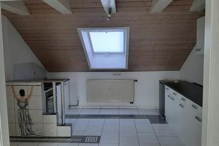 Albstadt Ebingen 2,5 Zimmer DG Whg zu vermieten
