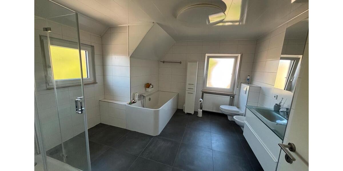 Einfamilienhaus Lauf an der Pegnitz - 3 Zimmer, 120 m&sup2;, 485.000&euro; | Angebot:26775923