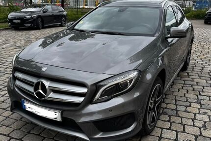 Mercedes-Benz GLA 220 171.250 km 13.900 &euro; München 80339