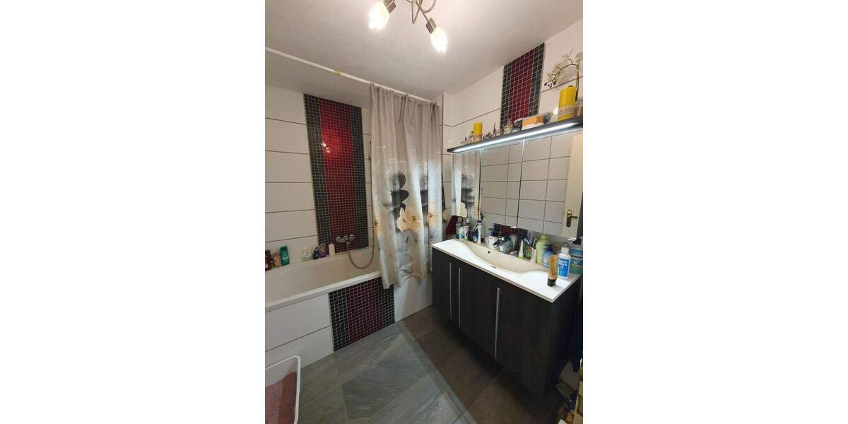 Etagenwohnung Oberasbach Altenberg - 3 Zimmer, 88 m&sup2;, 289.000&euro; | Angebot:26191872