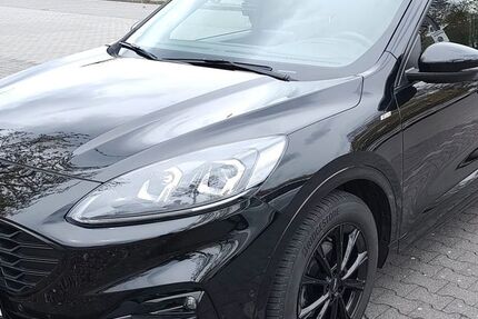 Ford Kuga 60.600 km 18.900 &euro; Neu - Anspach 61267