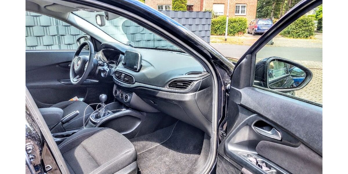 Fiat Tipo 95.000 km 11.300 &euro; Moers 47445