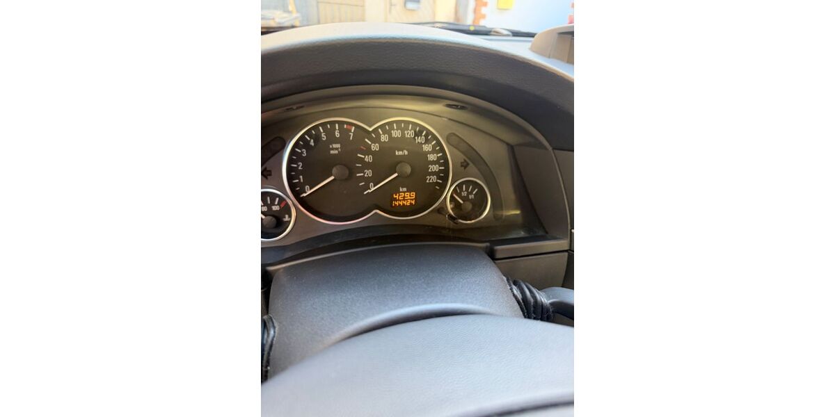 Opel Meriva 144.000 km 1.550 &euro; Erbach 64711