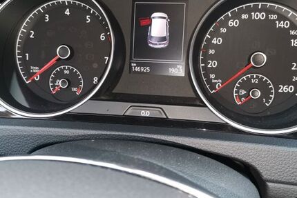 VW Golf 147.000 km 6.900 € Sankt Augustin 53757