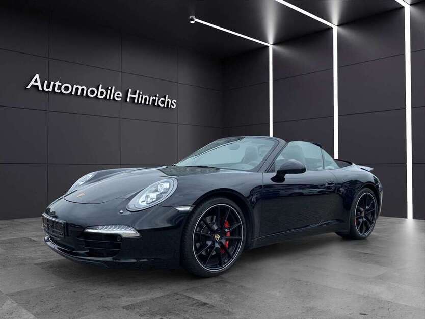 911