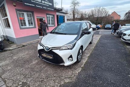 Toyota Yaris 82.000 km 11.990 &euro; Wuppertal 42329
