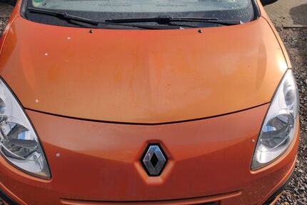 Renault Twingo 132.000 km 1.899 &euro; Viersen 41749