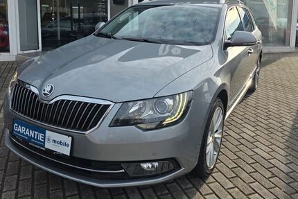 Skoda Superb 173.066 km 12.900 € Moers 47443