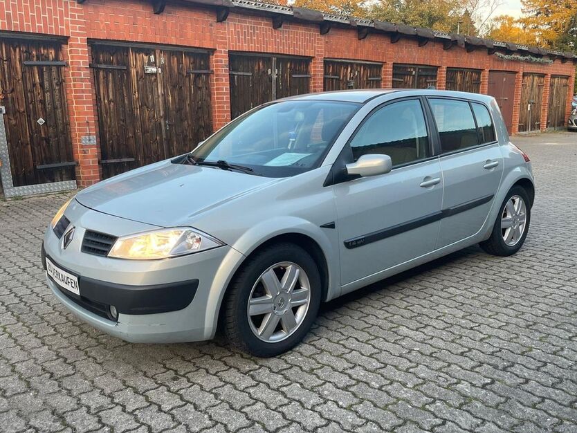 Renault Megane 129.980 km 2.990 € Lauenburg 21481