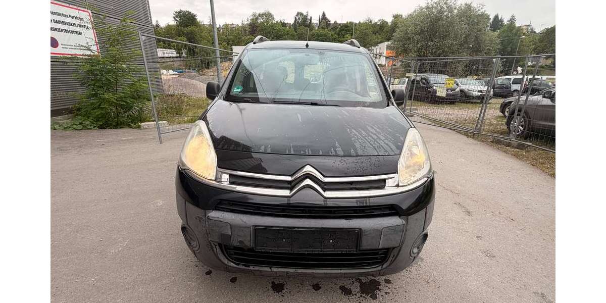 Citroen Berlingo 208.000 km 4.499 &euro; Stuttgart 70376
