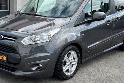 Ford Tourneo Connect 82.775 km 13.999 &euro; Düsseldorf 40231