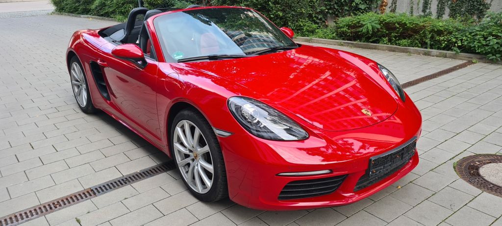 Porsche Boxster 65.600 km 49.999 € München 80689