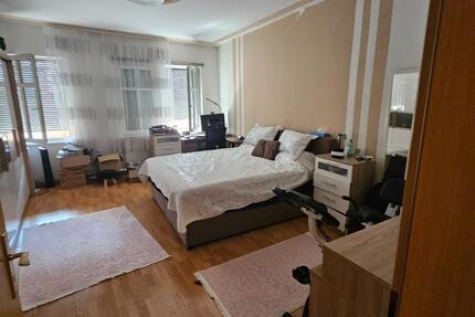 Haus Saarbrücken Dudweiler - 5 Zimmer, 230 m&sup2;, 295.000&euro; | Angebot:27117736
