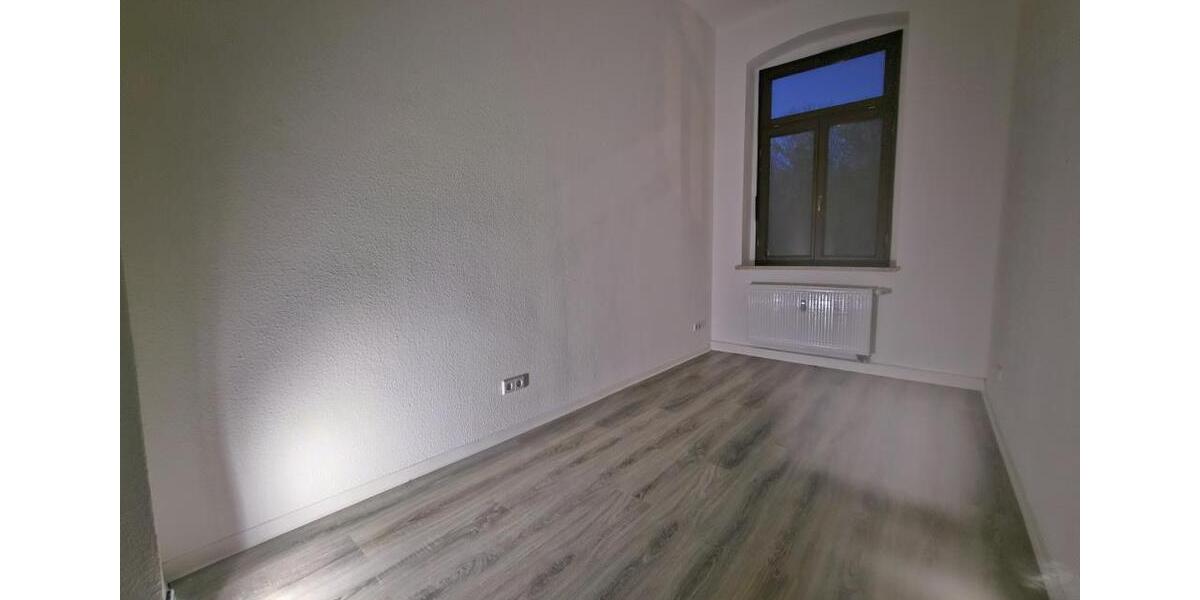 Etagenwohnung Altenburg - 2 Zimmer, 68 m&sup2;, 359&euro; | Angebot:19462899