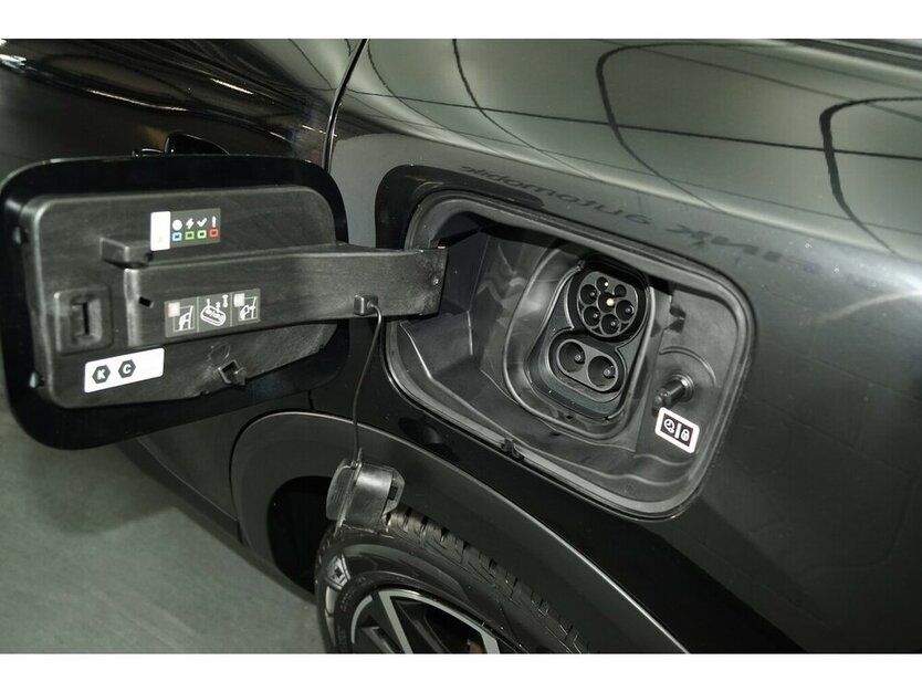 e-C4 136 Feel 50KWh CARPLAY Batteriezertifikat