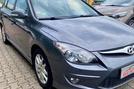 Hyundai i30 1.891.330 km 3.900 &euro; Moers 47445