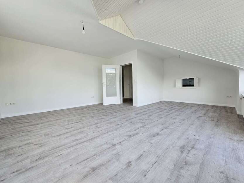 Wohnung zum Mieten in Hamburg-Sasel 1.250 € 92 m²
