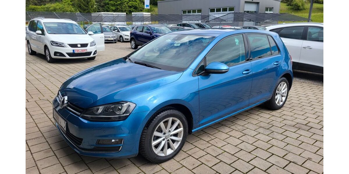 VW Golf 120.000 km 11.990 &euro; Horb-Mühringen 72160
