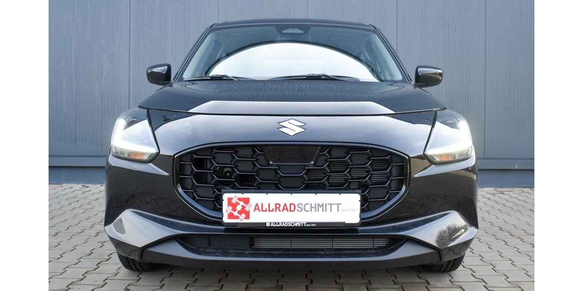 Suzuki Swift Club 1.2l M/T Dualjet Hybrid 9.769 km 15.480 &euro; Höchberg-Würzburg 97204
