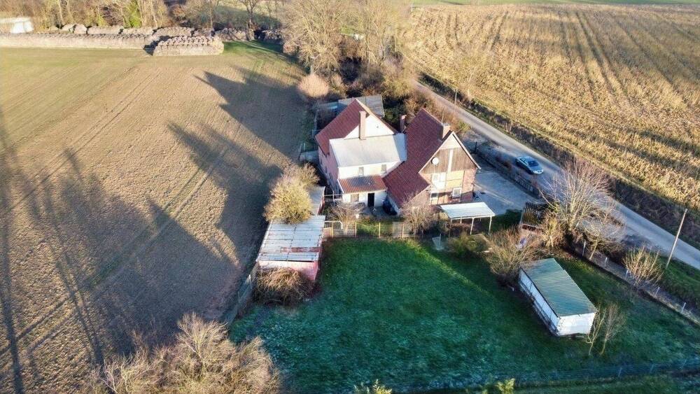 Einfamilienhaus Bad Sassendorf Beusingsen - 9 Zimmer, 180 m&sup2;, 189.000&euro; | Angebot:25968433