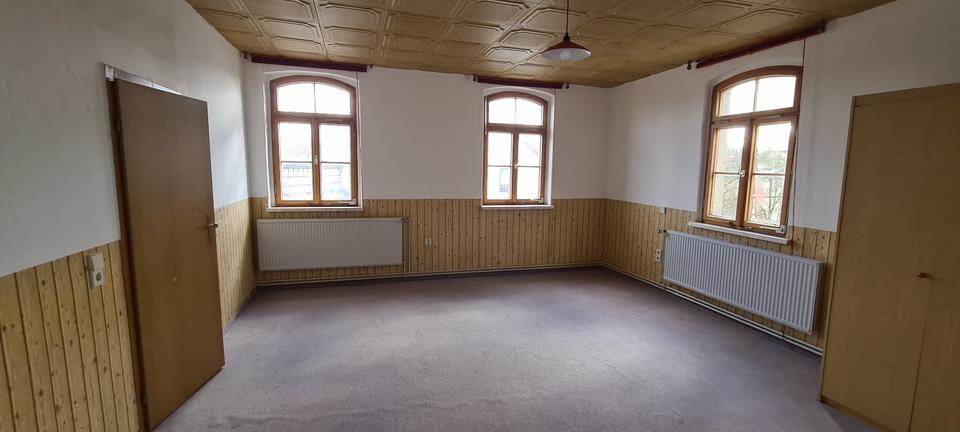 Mehrfamilienhaus, Wohnhaus Stadtroda - 16 Zimmer, 434 m&sup2;, 150.000&euro; | Angebot:22726387