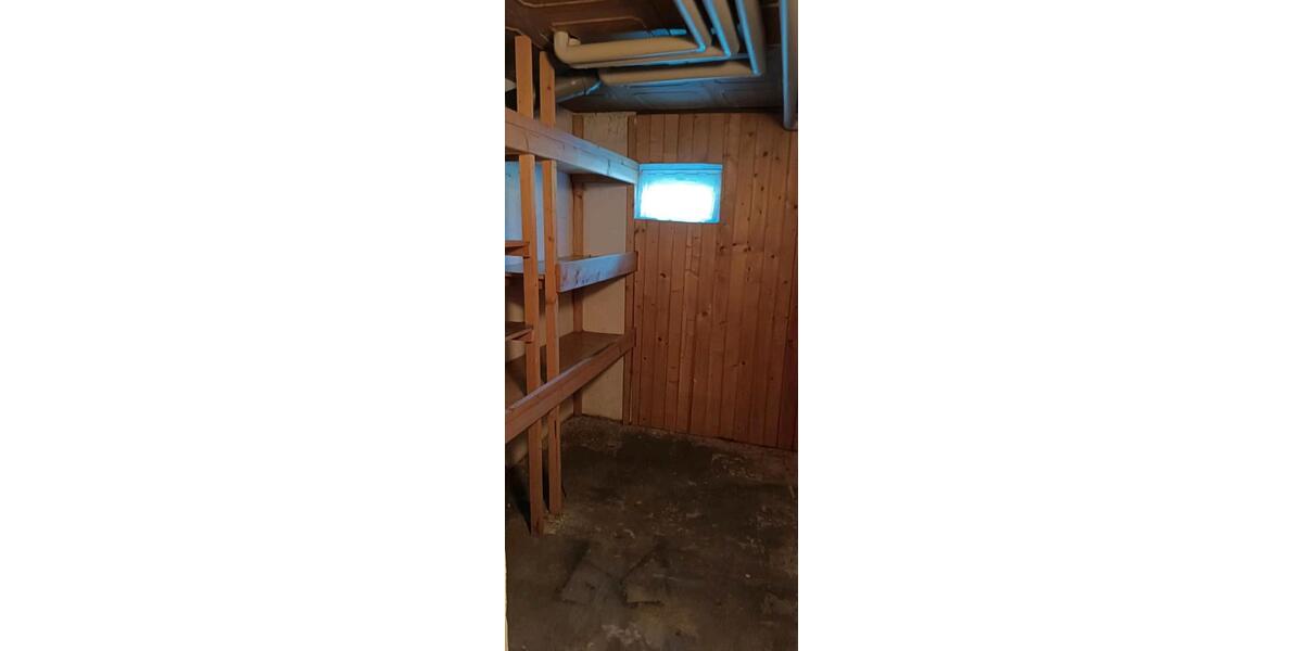 Etagenwohnung Oelsnitz (Vogtland) - 2 Zimmer, 49 m&sup2;, 275&euro; | Angebot:26413650
