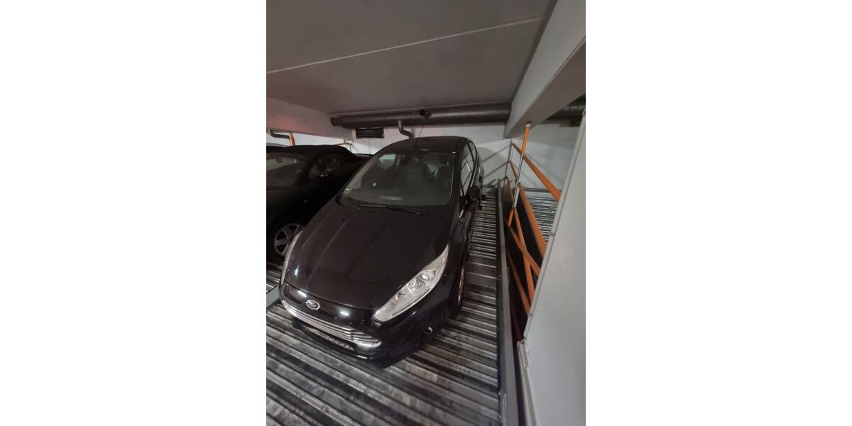 Ford Fiesta 152.000 km 5.500 &euro; München 81539