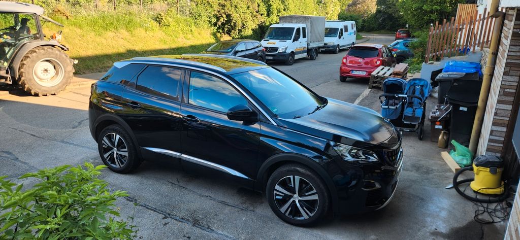 Peugeot 3008 104.000 km 10.200 &euro; Adelberg 73099