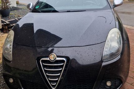 Alfa Romeo Giulietta 228.000 km 4.500 &euro; Oberelsbach 97656