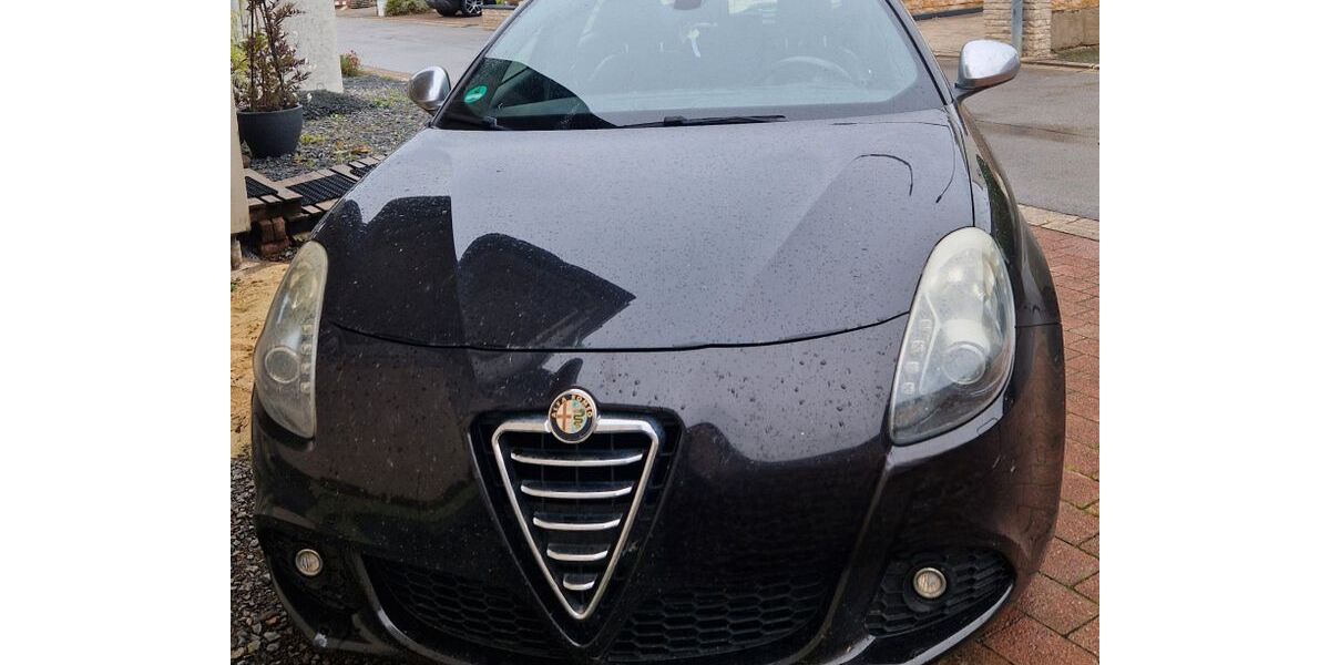 Alfa Romeo Giulietta 228.000 km 4.500 &euro; Oberelsbach 97656