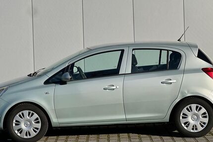 Opel Corsa 130.000 km 2.680 &euro; Rüsselsheim 65428