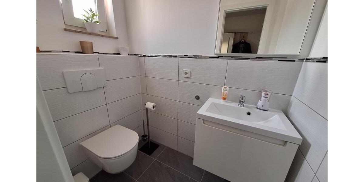Reihenhaus Niefern-Öschelbronn Öschelbronn - 4.5 Zimmer, 127 m&sup2;, 549.000&euro; | Angebot:26085972
