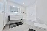 Barrierefreie LuxusWohnung mit Domblick ! Exklusives und zentrales Wohnen auf 106 m² Wfl, am Rhein !