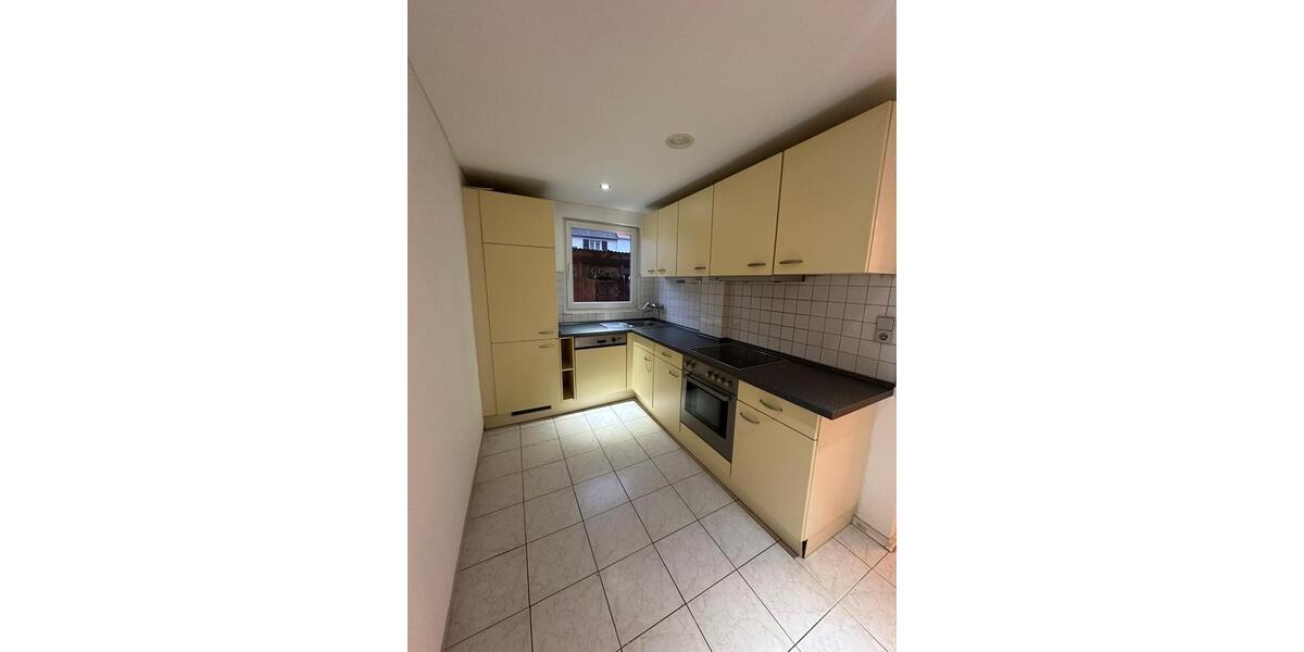 Erdgeschoßwohnung Esslingen am Neckar Oberesslingen - 3 Zimmer, 63 m&sup2;, 990&euro; | Angebot:25177953