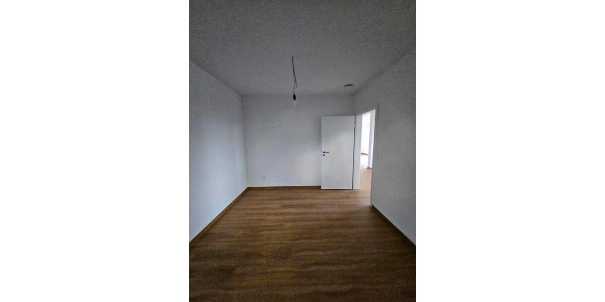 Etagenwohnung Bremerhaven Leherheide - 3 Zimmer, 88 m&sup2;, 1.100&euro; | Angebot:26082824