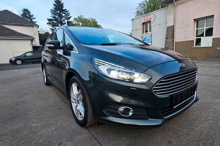 Ford S-Max 91.500 km 17.900 &euro; Neuss 41460