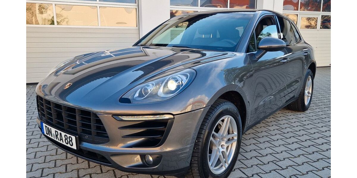 Porsche Macan 397.000 km 18.500 &euro; Düren 52349