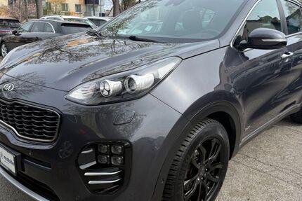 Kia Sportage 97.736 km 14.900 &euro; München 81243